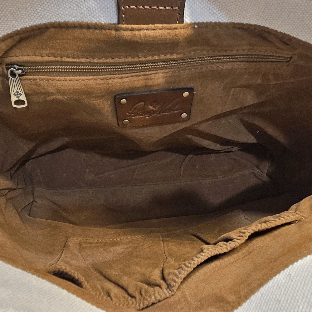 Patricia Nash Rhea Tote with Mini Cassini Wristlet Hangoff - Picture 12 of 13